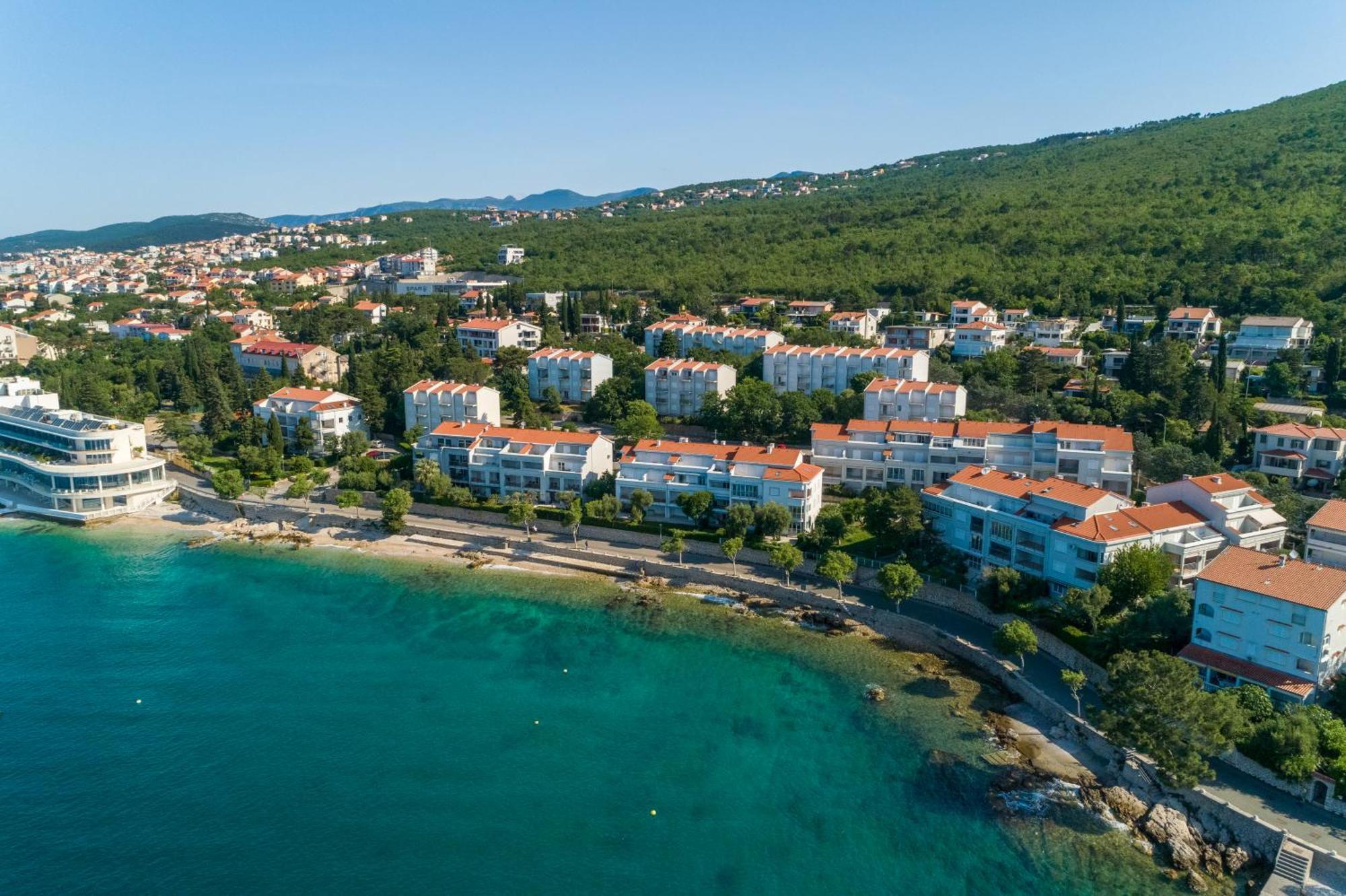 Apartmani Heta Alagic III Selce Kültér fotó